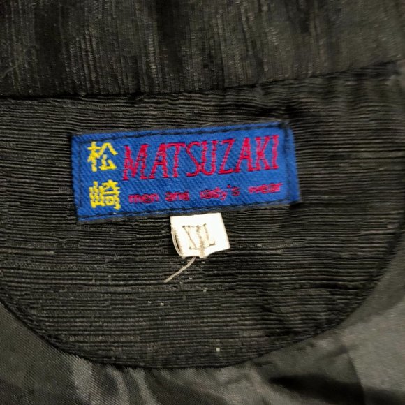 Chinese Embroidered Silk Suit - Picture 4 of 5